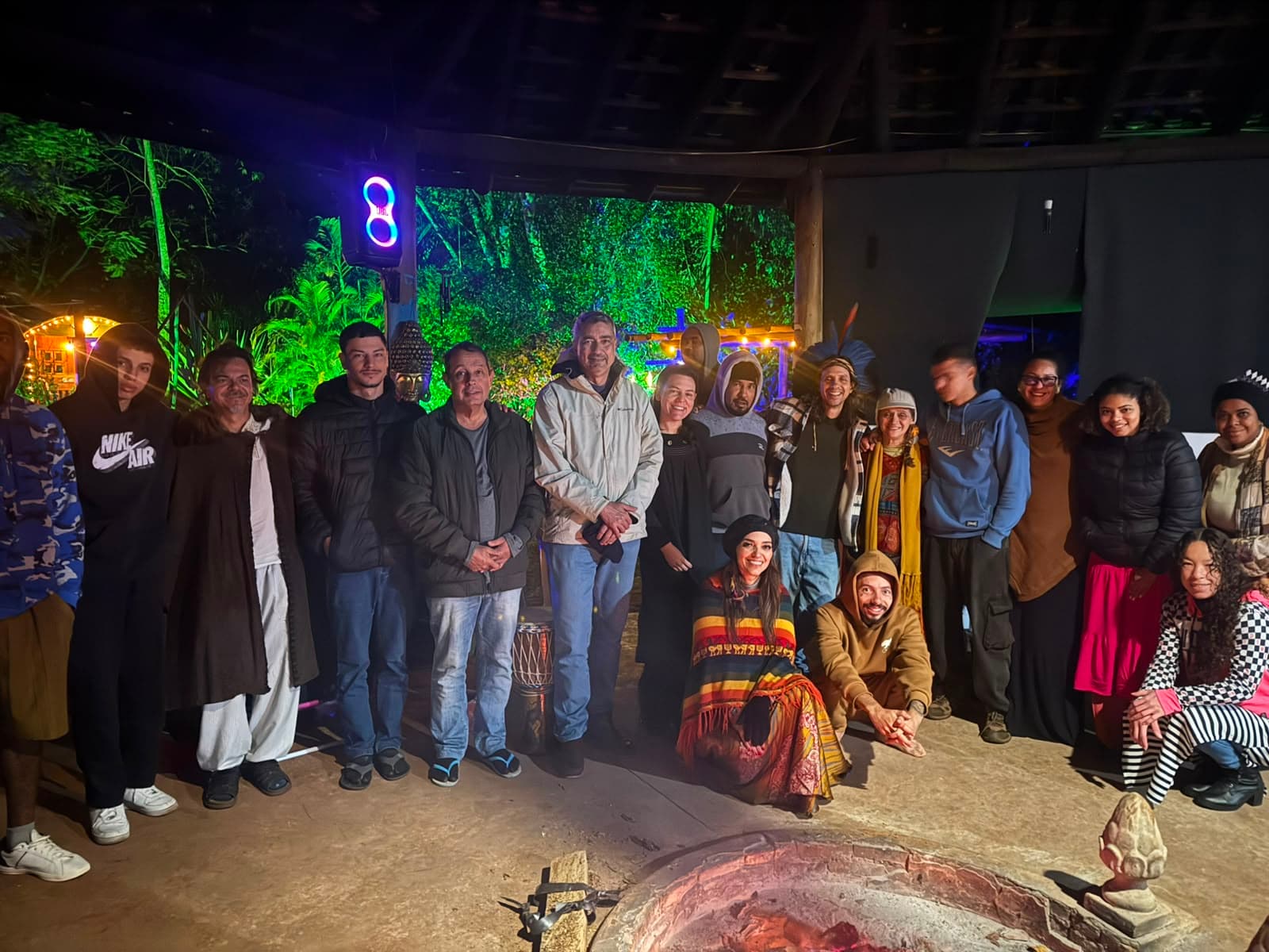 Xamanismo Caminho Vermelho - Na Força dos Toques dos Tambores. Uma vivência de conexão, presença e celebração da vida através do ritmo sagrado. — foto 30