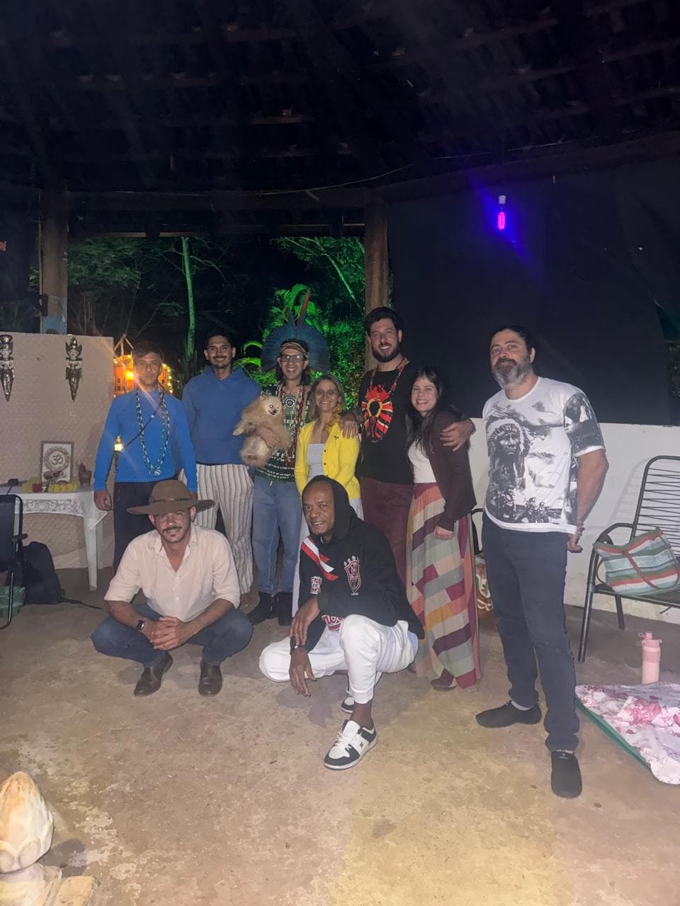 ENCONTRO ENTRE CORAÇÕES — ONDE O AMOR NOS REÚNE. Reconexão, vínculos, perdão, pertencimento e abertura do coração. Um convite para olhar para os encontros que a vida proporciona e reconhecer que todo verdadeiro encontro também pode ser um encontro consigo mesmo. — foto 13